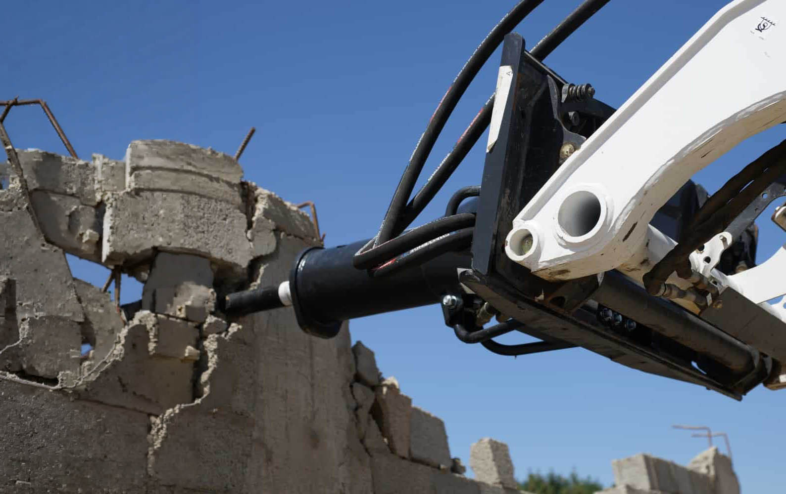 Versatile Mounting Options